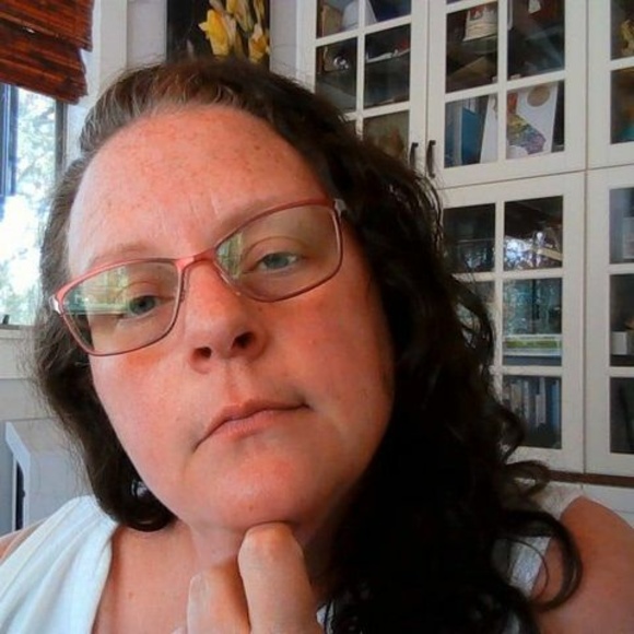 Meet your Posher, Carie - Picture 1 of 1